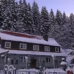 Waldpension Harzer Waldwinkel Konukevi Bad Grund